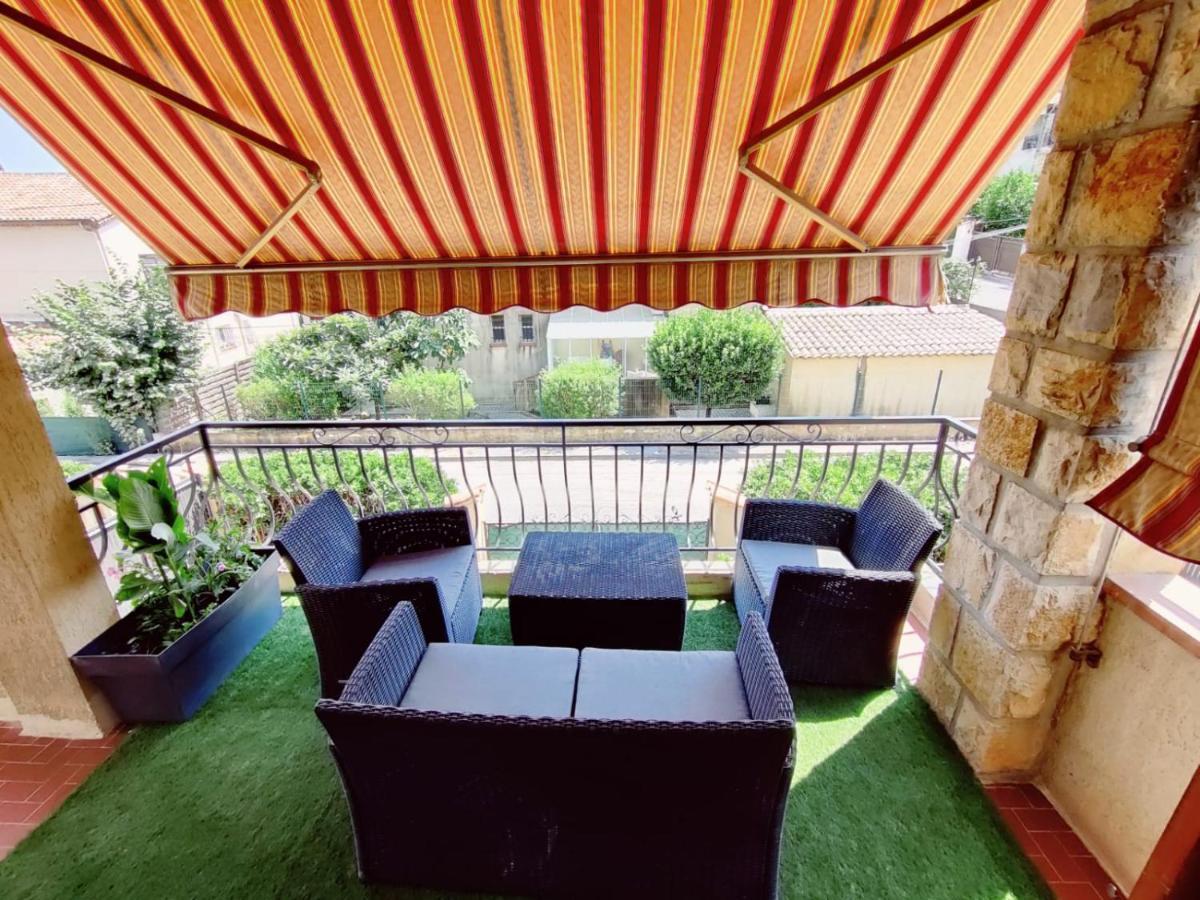 La Villa Castel - Haut De Villa - Parkings- 3 Chambres - 8 Couchages - Jardin - Barbecue Кань-сюр-Мер Экстерьер фото