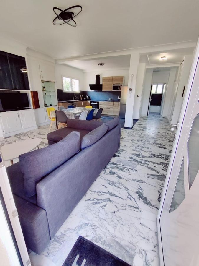 La Villa Castel - Haut De Villa - Parkings- 3 Chambres - 8 Couchages - Jardin - Barbecue Кань-сюр-Мер Экстерьер фото