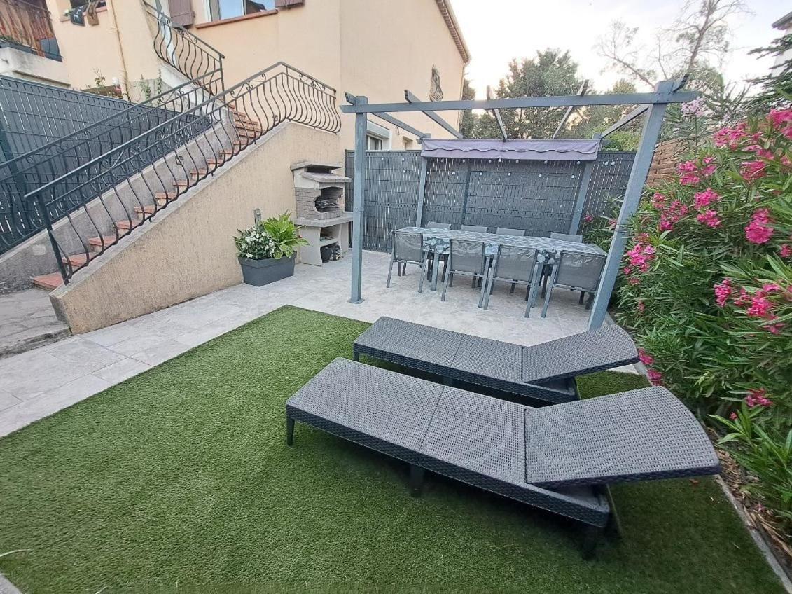 La Villa Castel - Haut De Villa - Parkings- 3 Chambres - 8 Couchages - Jardin - Barbecue Кань-сюр-Мер Экстерьер фото