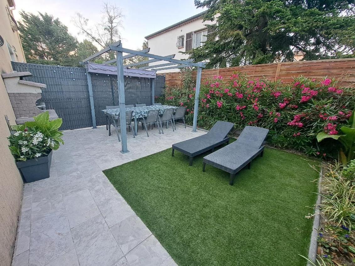 La Villa Castel - Haut De Villa - Parkings- 3 Chambres - 8 Couchages - Jardin - Barbecue Кань-сюр-Мер Экстерьер фото